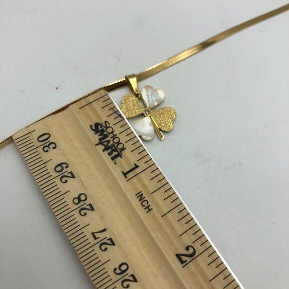 18K Gold Plated Women's Two Tone Clover Pendant Necklace Waterproof Jewelry - Picture 13 of 13